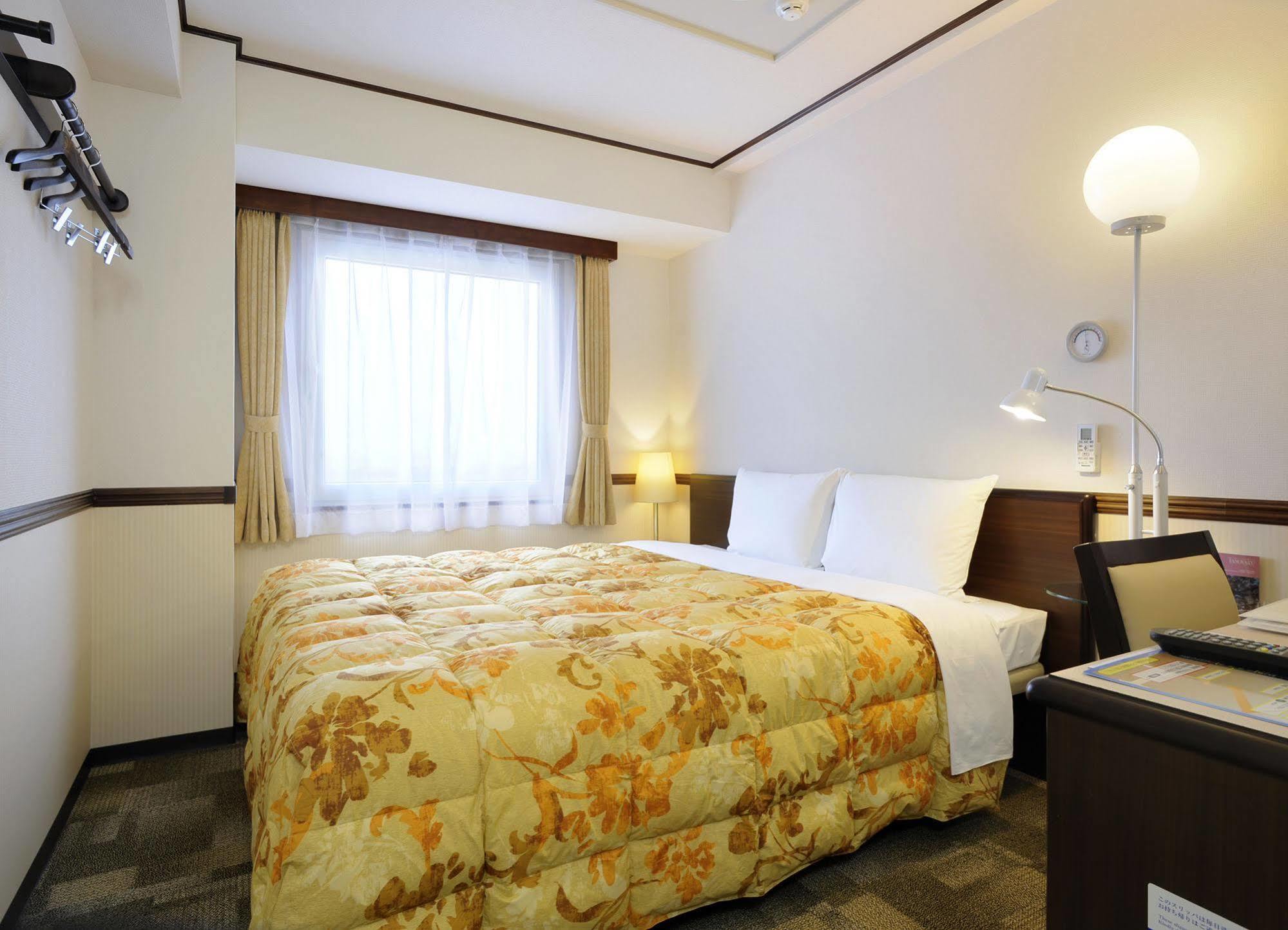 Toyoko Inn Kurashiki-Eki Minami-Guchi Εξωτερικό φωτογραφία